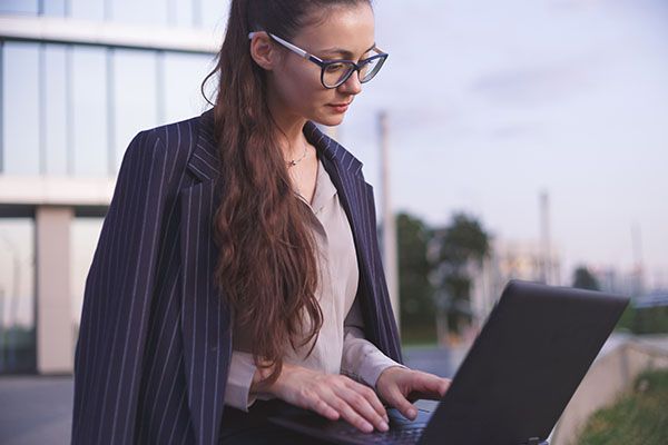 Yazılımcı - Grafiker - Freelancer - Yada Bir Uzman Arıyorsanız?