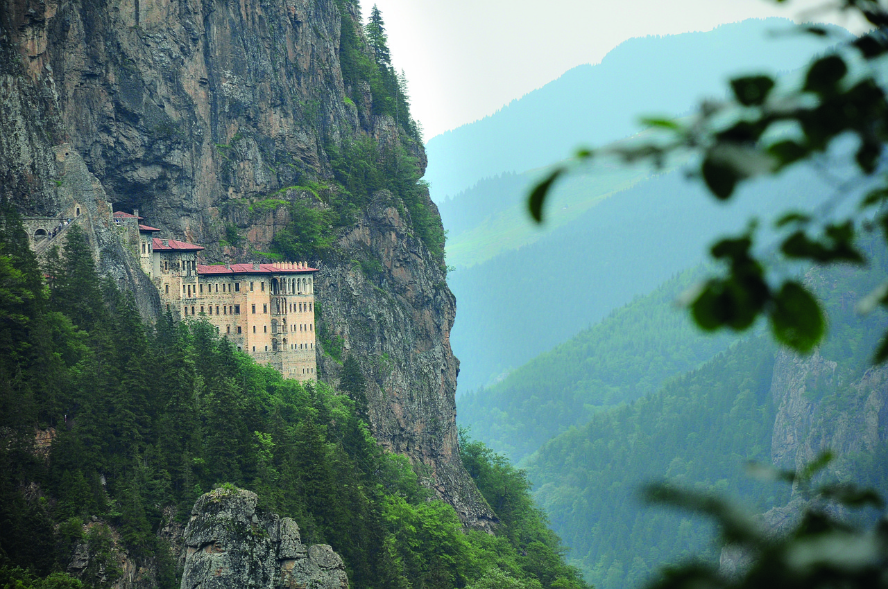 Trabzon'da Freelance Olmak: Karadeniz'de Uzaktan Çalışmak (2026)