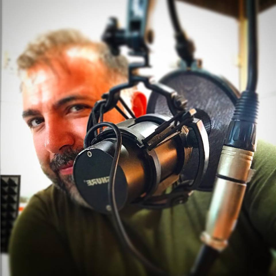 Seslendirmelerinizi en kısa sürede ve profesyonelce yapabilirim.