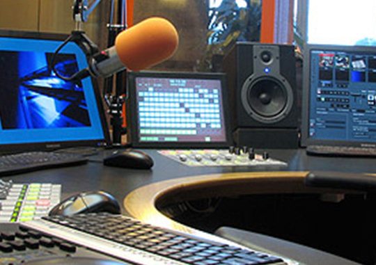 Radyo İstasyonu Altyapı Kurulumu